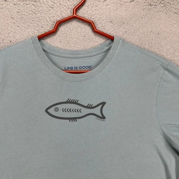 Life Is Good Men Fishing T-Shirt Large Gray Fish Print Crewneck Short Sleeve Tee
